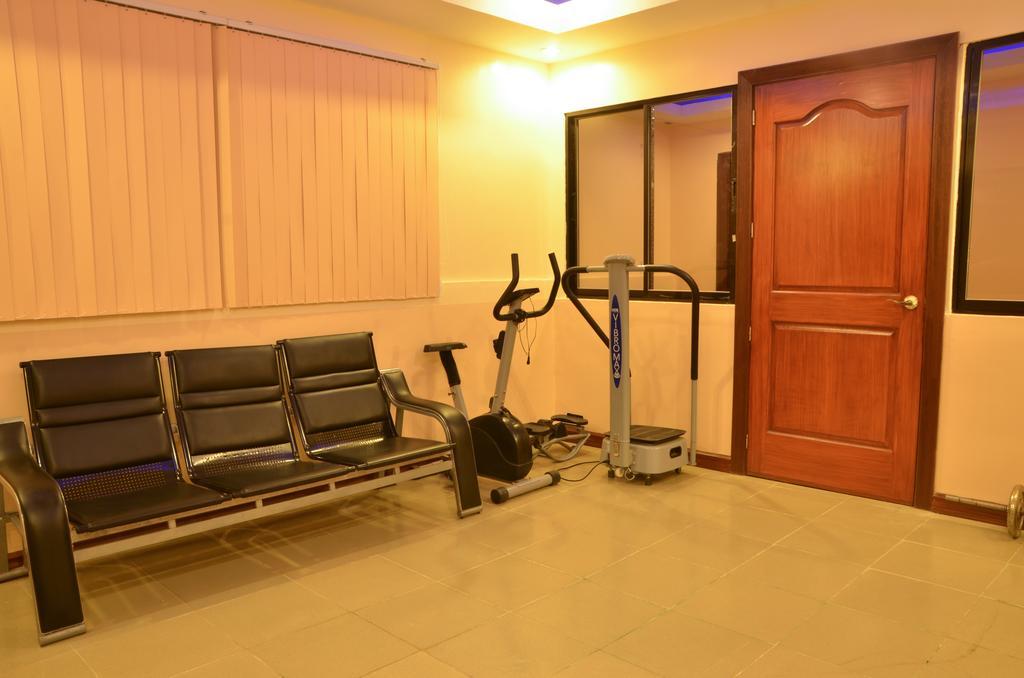 The Premiere Business Hotel Kalibo Bagian luar foto