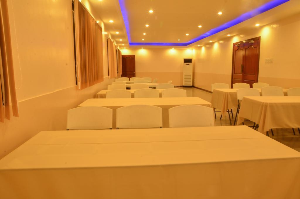The Premiere Business Hotel Kalibo Bagian luar foto