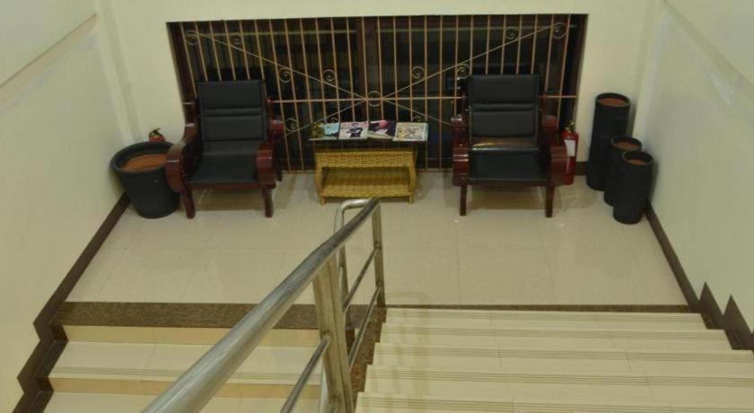 The Premiere Business Hotel Kalibo Bagian luar foto